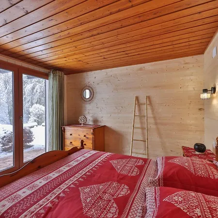 Chalet Au Bois Des Ecureuils Classe Trois Etoiles. *