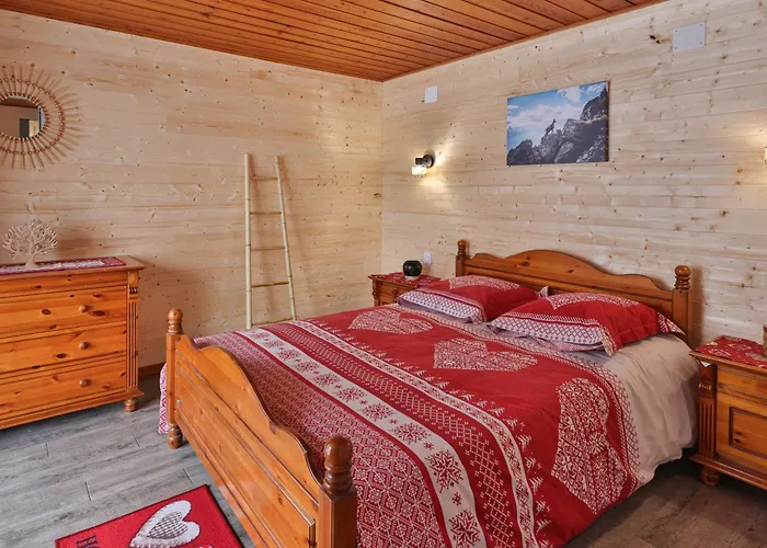 Chalet Au Bois Des écureuils Classé Trois étoiles.